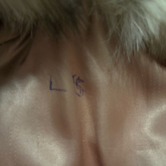 Blue Fox Fur coat luxury stunning hidden leather trim - Picture 15 of 16